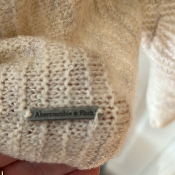 Abercrombie & Fitch XL Sweater - Picture 2 of 5